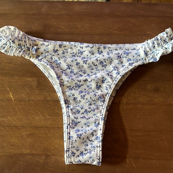 Hollister Swim bikini,  three-piece, set - Picture 1 of 5